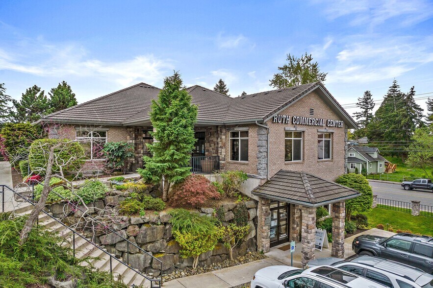 19400 108th Ave SE, Renton, WA à louer - Photo principale - Image 1 de 13