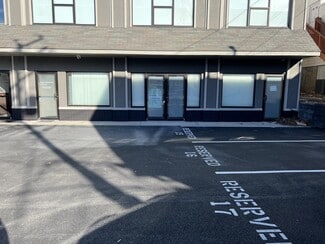 Plus de détails pour 49 Dansbury Ter, East Stroudsburg, PA - Commerce de détail à louer