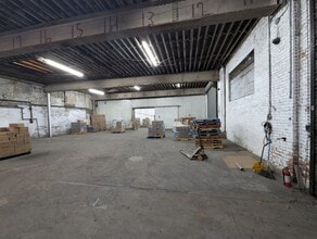 273 Meserole St, Brooklyn, NY for lease Interior Photo- Image 2 of 7