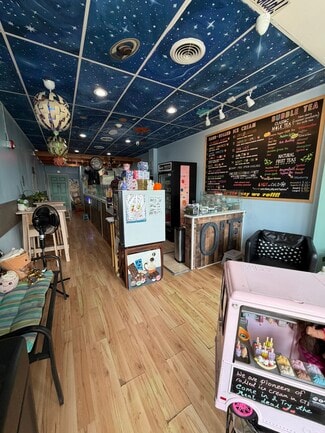 Plus de détails pour 274-280 Park Rd, West Hartford, CT - Commerce de détail à louer
