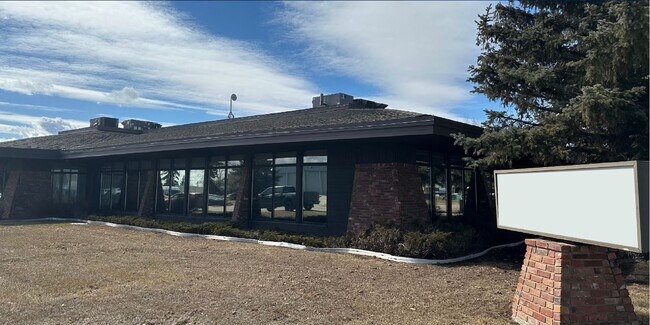 Plus de détails pour 10250A 176th St, Edmonton, AB - Bureau à louer