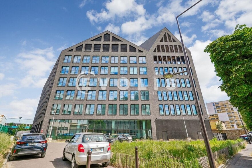 32 Rue Pierre Rigaud, Ivry-sur-Seine for lease - Building Photo - Image 1 of 14