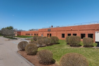 Plus de détails pour 100 Hampshire St, Mansfield, MA - Local d'activités à louer