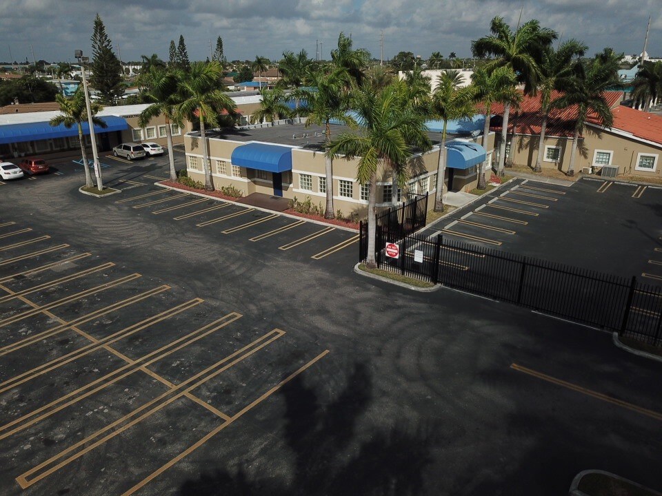 1446 N Krome Ave, Florida City, FL for lease Building Photo- Image 1 of 16