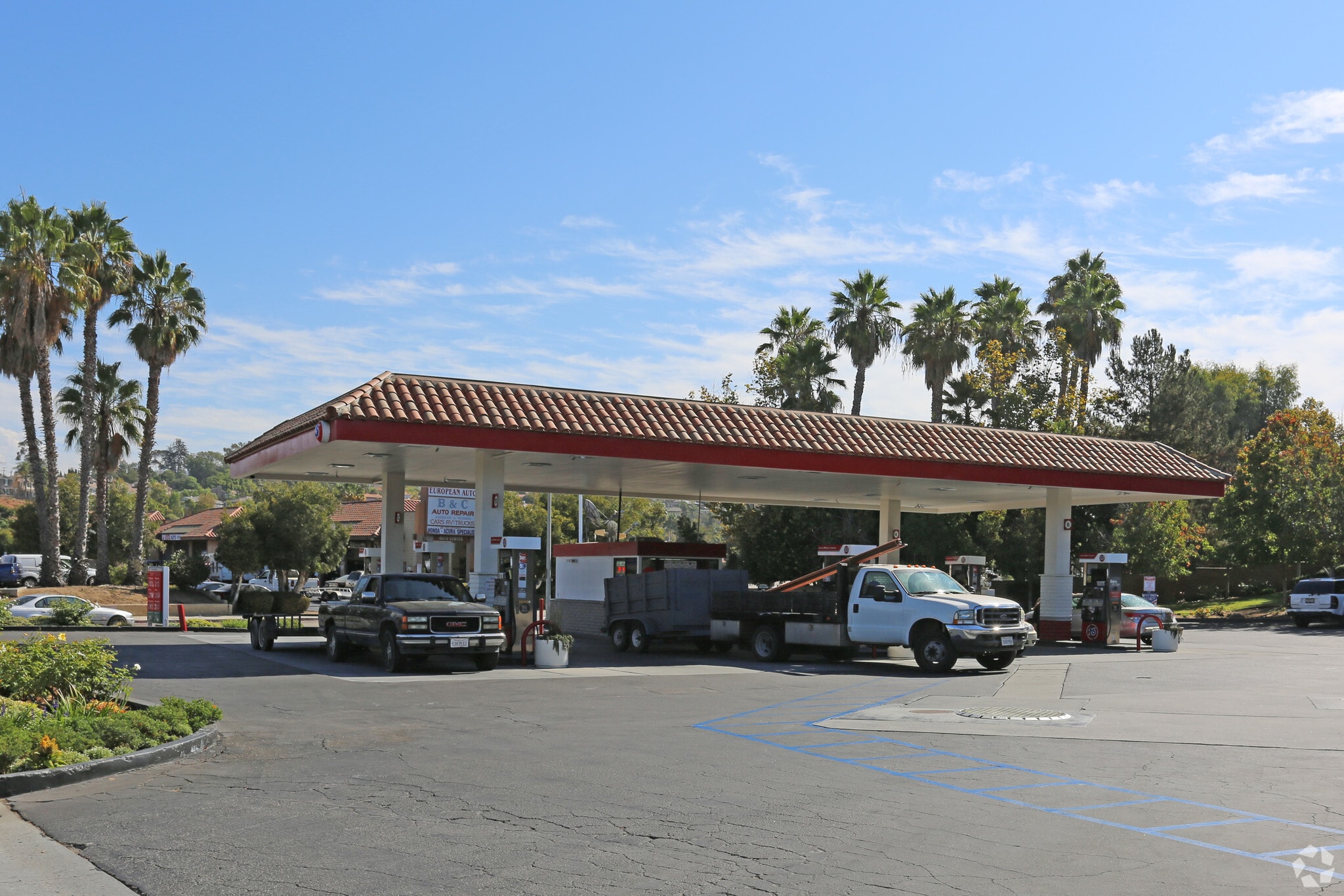 960 Civic Center Dr, Vista, CA à vendre Photo principale- Image 1 de 8