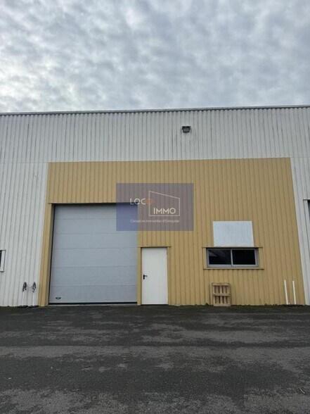 Industrial in Cestas for lease - Building Photo - Image 2 of 4