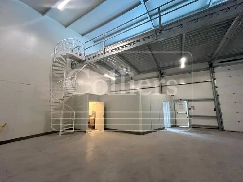 Flex dans Gémenos à louer - Photo intérieure - Image 2 de 5