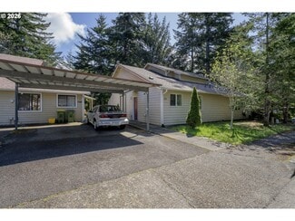 More details for 1310-1390 Spruce St, Florence, OR - Multifamily for Sale