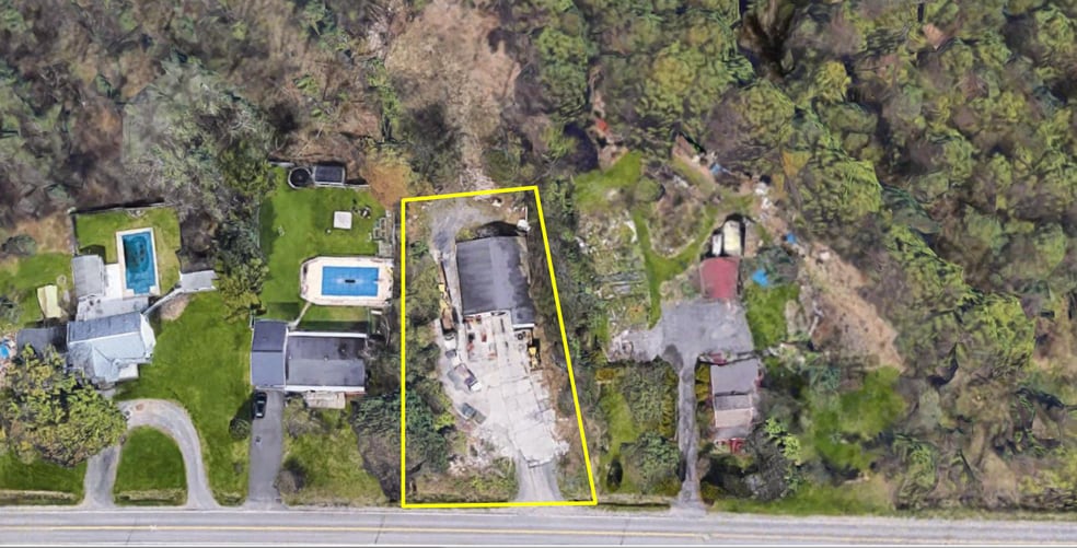 10001 Mulaney Rd, Marcy, NY for sale - Building Photo - Image 1 of 2
