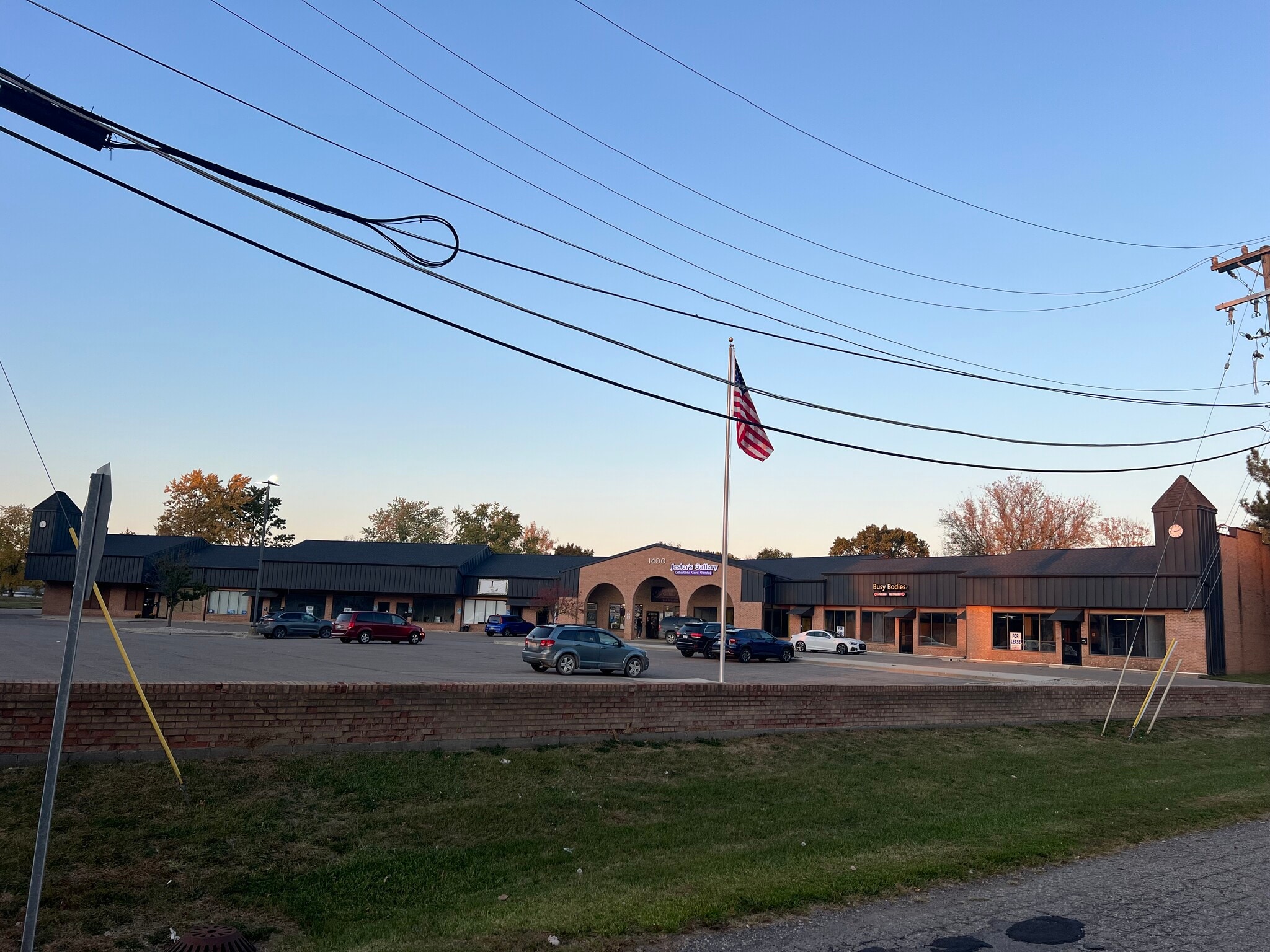 1400 Scott Lake Rd, Waterford, MI for lease Building Photo- Image 1 of 18