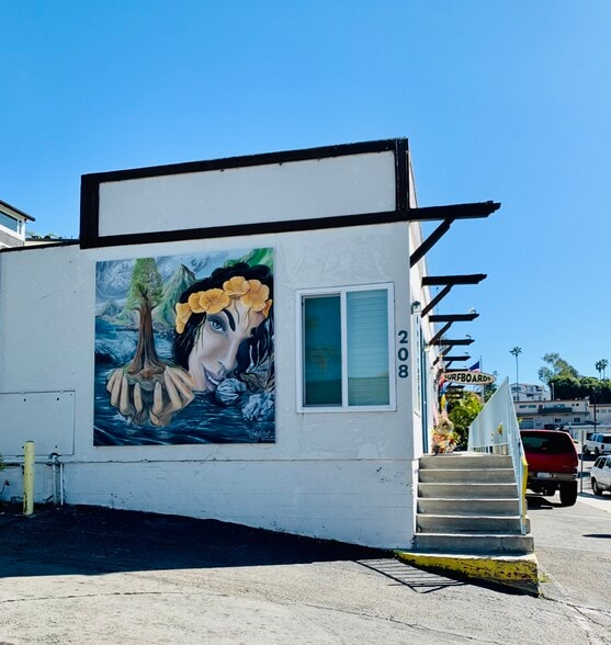 208 Calle De Los Molinos, San Clemente, CA à louer - Photo du bâtiment - Image 2 de 13