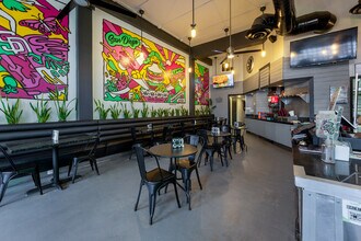 970-980 Garnet Ave, San Diego, CA à louer Photo intérieure- Image 2 de 6