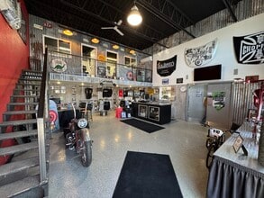 2812 Memorial Hwy, Mandan, ND for lease Building Photo- Image 2 of 13