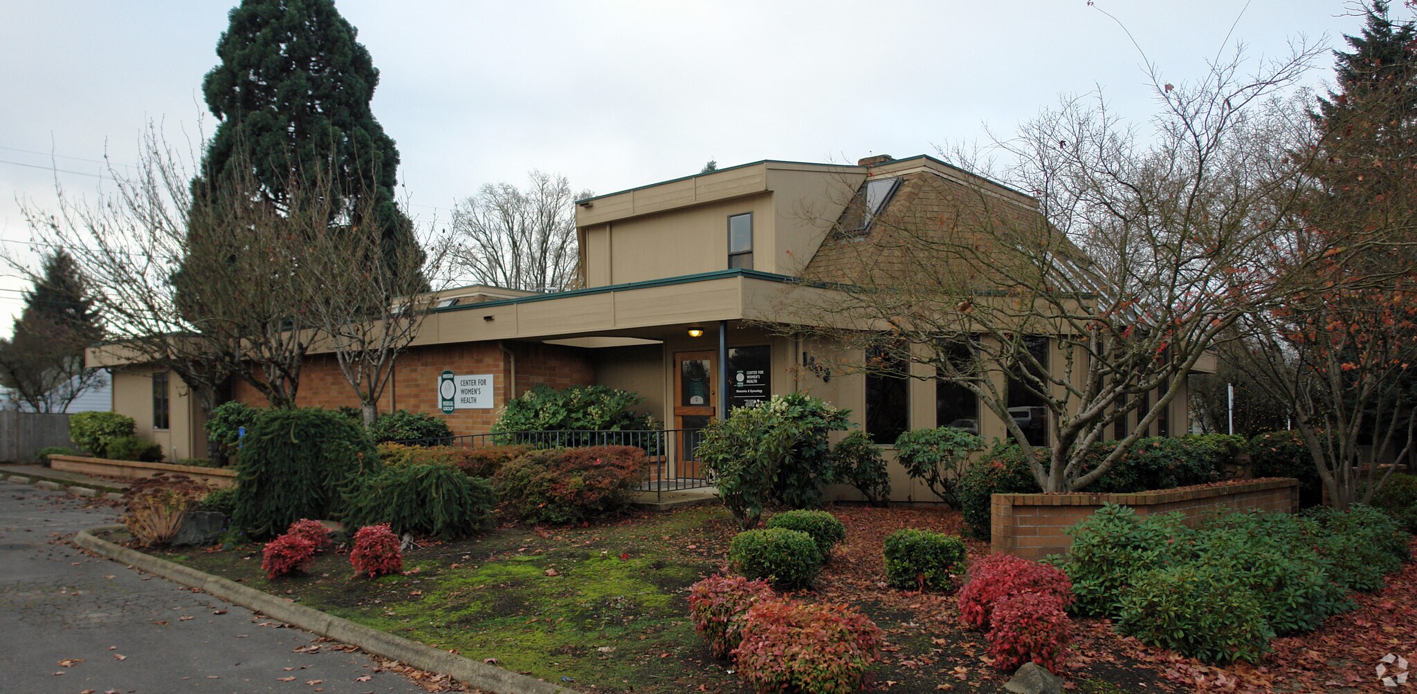 1403 F St, Springfield, OR for lease Building Photo- Image 1 of 13