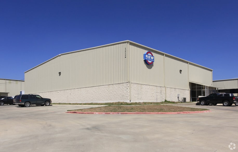 13419 Immanuel Rd, Pflugerville, TX for lease - Primary Photo - Image 1 of 4