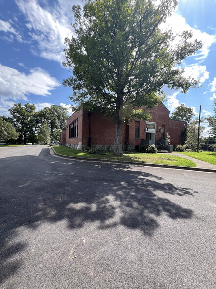 9317 Belair Rd, Nottingham, MD for lease - Building Photo - Image 1 of 33