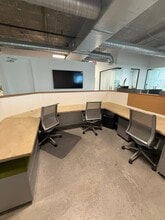 657 South Dr, Miami Springs, FL for lease Interior Photo- Image 1 of 14