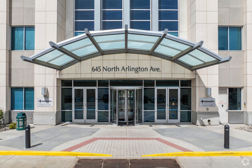645 N Arlington Ave, Reno, NV à louer - Photo du bâtiment - Image 3 de 5