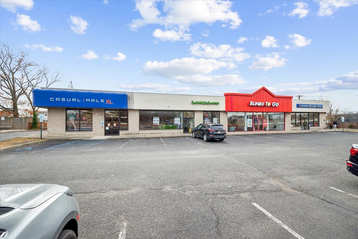 936 Us Highway 22, Somerville, NJ for lease Building Photo- Image 1 of 6