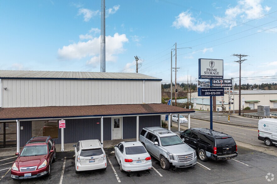 3608 S 74th St, Tacoma, WA à louer - Photo du bâtiment - Image 1 de 19