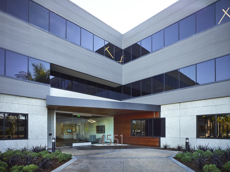 4551 Glencoe Ave, Marina Del Rey, CA for lease - Building Photo - Image 3 of 13