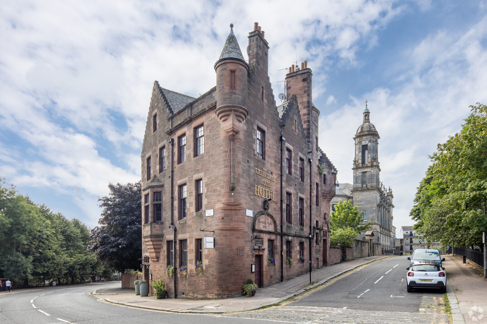 28-32 Cathedral Sq, Glasgow for sale Primary Photo- Image 1 of 5