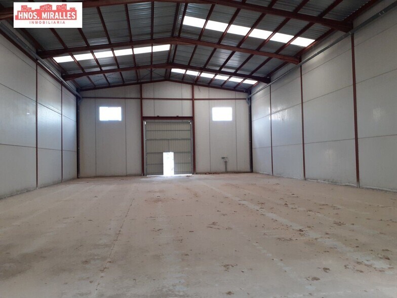 Industrial in Rojales for lease - Interior Photo - Image 3 of 8