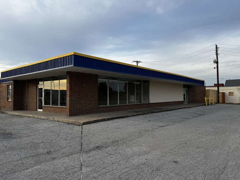 1307 W 22nd Pl, Tulsa, OK for lease - Building Photo - Image 3 of 13