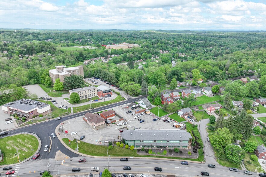 200 Jefferson Rd, Penn Hills, PA à vendre - Aérien - Image 3 de 4