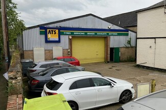 Plus de détails pour 11 Broad St, Ely - Industriel à vendre