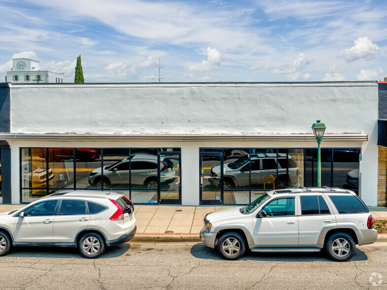 118-122 W 21st St, Norfolk, VA à louer - Photo du bâtiment - Image 3 de 26