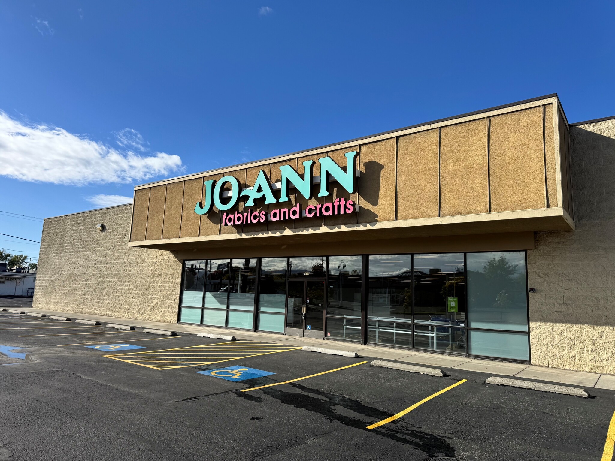 481 N Wilbur Ave, Walla Walla, WA à louer Photo du bâtiment- Image 1 de 9