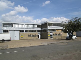 Plus de détails pour Eldon Way, Biggleswade - Industriel à louer