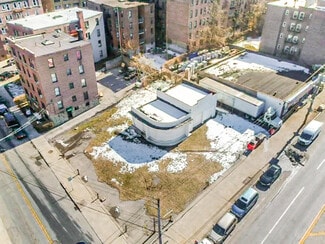Plus de détails pour 416 Riverdale Ave, Yonkers, NY - Commerce de détail à vendre