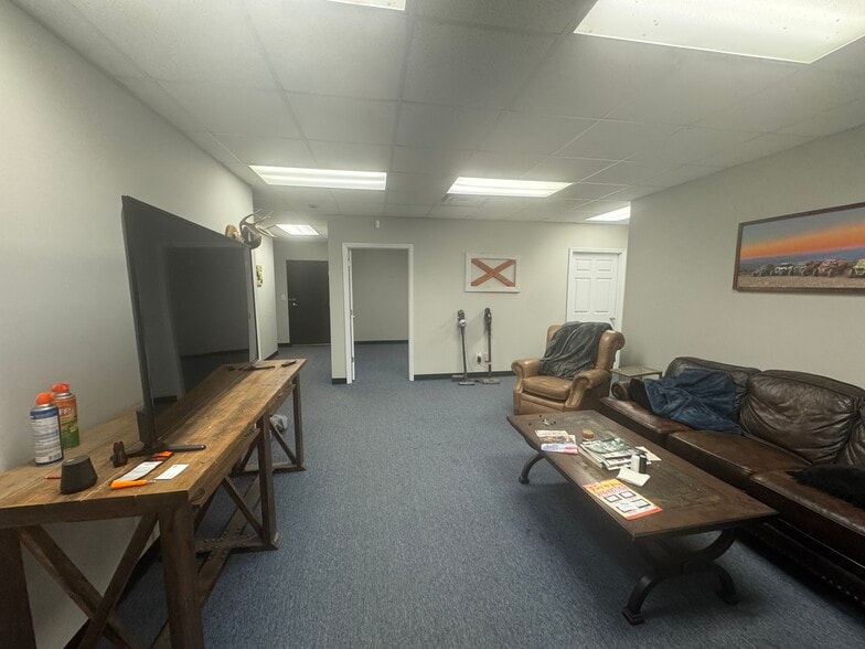 3057 Mountainview Way, Bessemer, AL for lease - Building Photo - Image 2 of 7