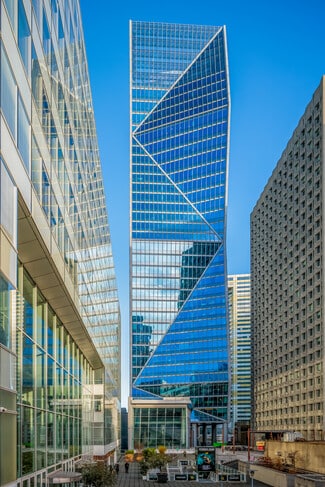 Plus de détails pour 31 Place Des Corolles, Courbevoie - Bureau à louer