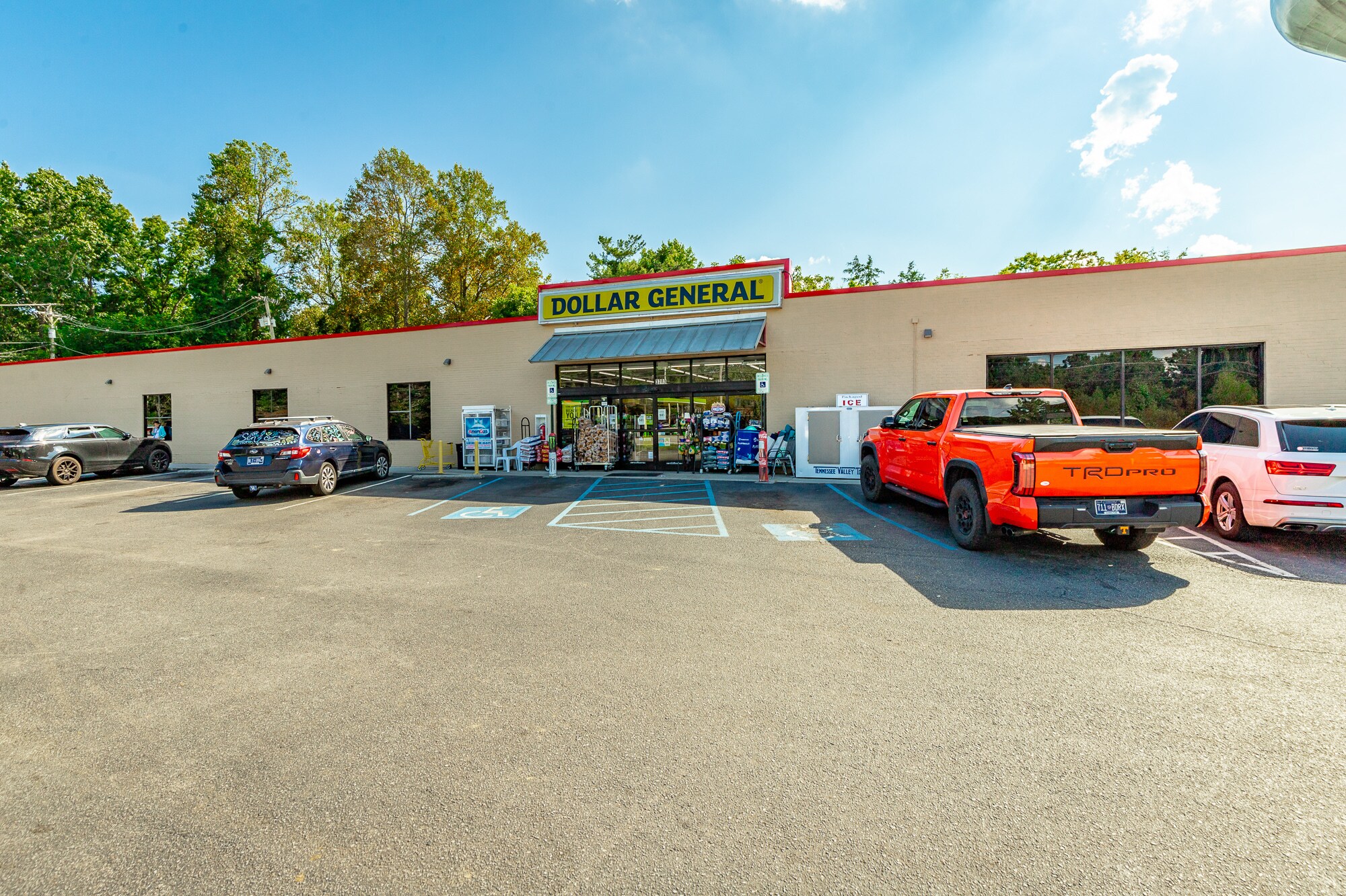 3703 Taft Hwy, Signal Mountain, TN à vendre Photo du bâtiment- Image 1 de 34