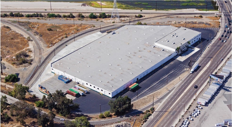 3030 S Atlantic Blvd, Vernon, CA à vendre - Aérien - Image 3 de 10