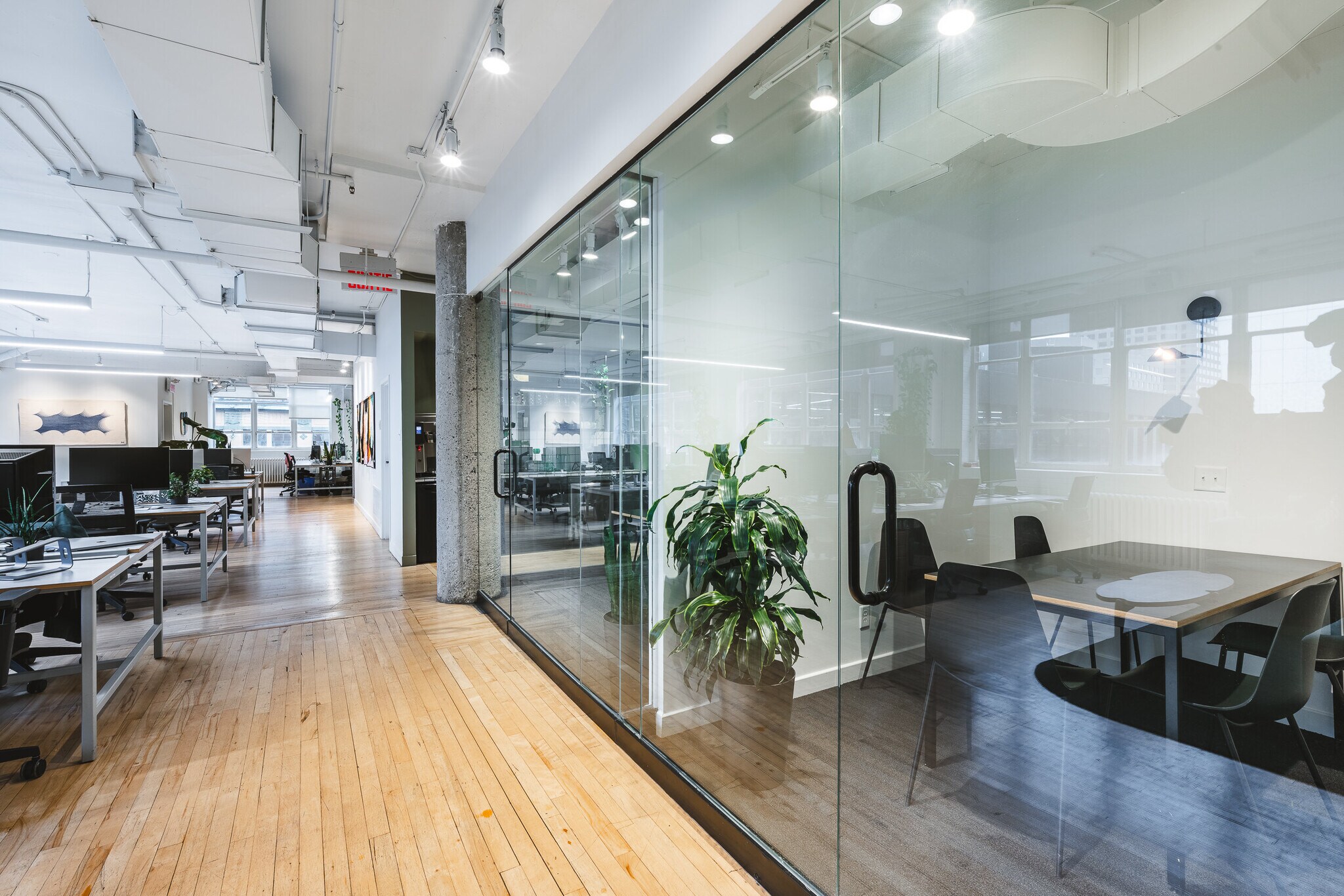 1425-1435 Rue Saint-Alexandre, Montréal, QC for lease Interior Photo- Image 1 of 21