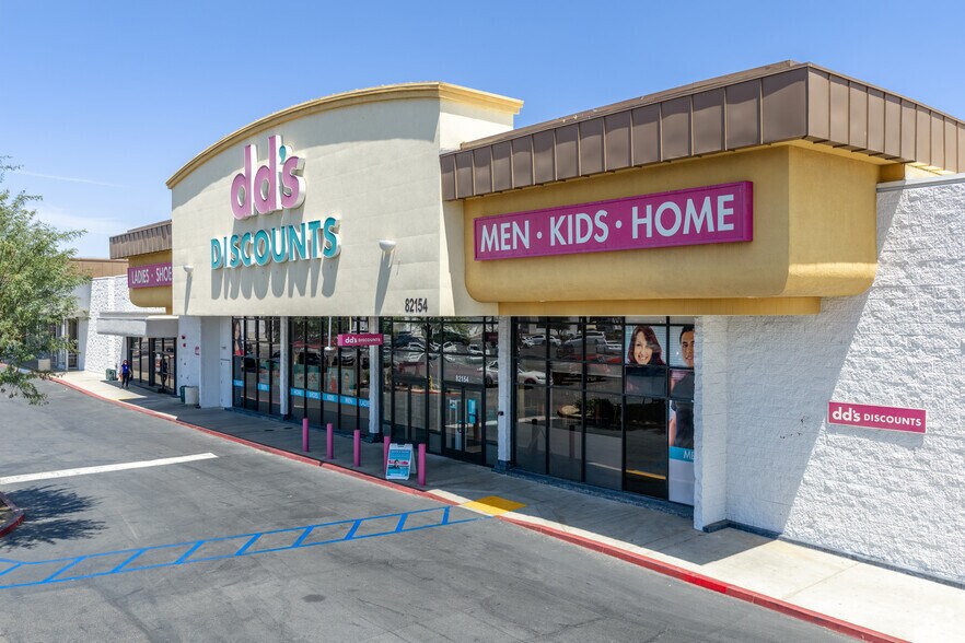 82152-82154 US Highway 111, Indio, CA for sale - Primary Photo - Image 1 of 4