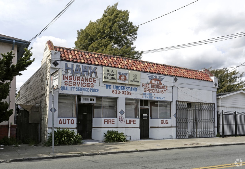 2631-2635 Seminary Ave, Oakland, CA à louer - Photo du bâtiment - Image 2 de 8