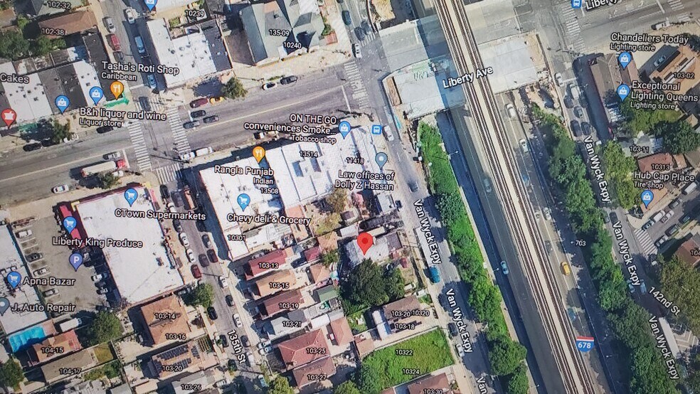 10316 Van Wyck Expy, South Richmond Hill, NY à vendre - Photo du bâtiment - Image 3 de 6