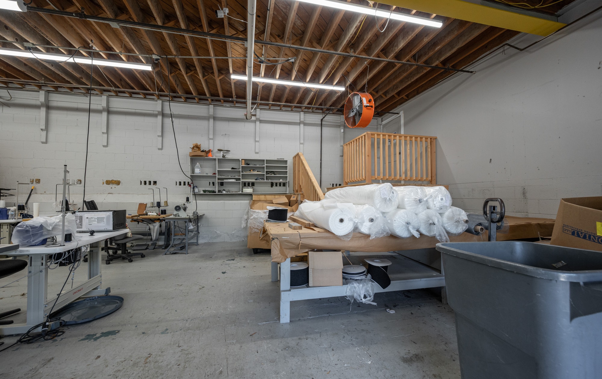 410 E Main St, Haw River, NC for lease Interior Photo- Image 1 of 10