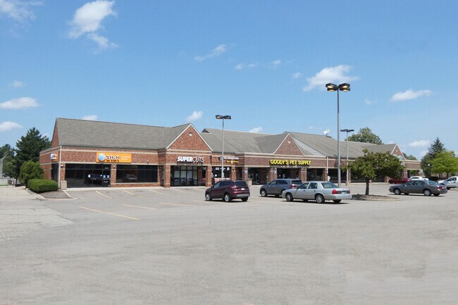 Plus de détails pour 35300-35354 E Michigan Ave, Wayne, MI - Commerce de détail à louer