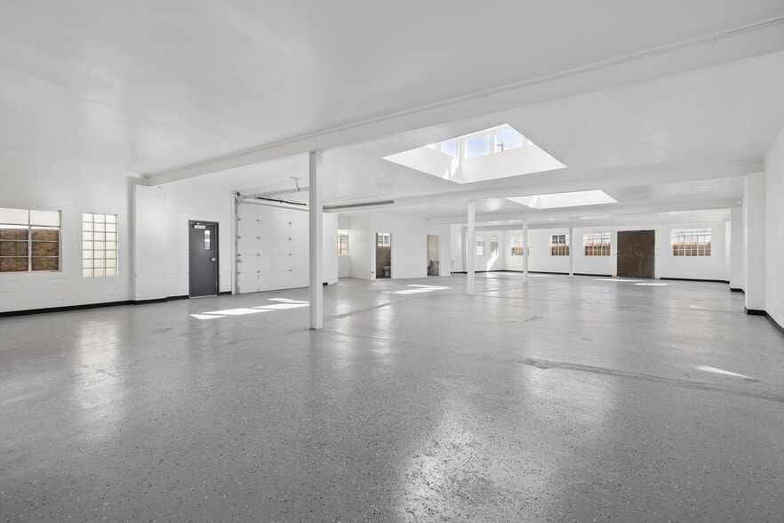 1240 Speer Blvd, Denver, CO for sale - Building Photo - Image 3 of 16