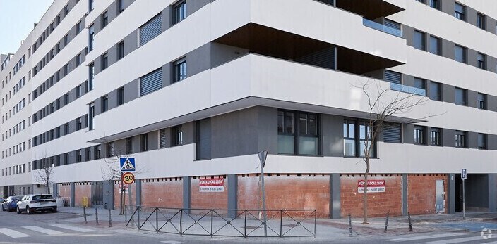 Multifamily in Rivas-Vaciamadrid, Madrid for sale Primary Photo- Image 1 of 2