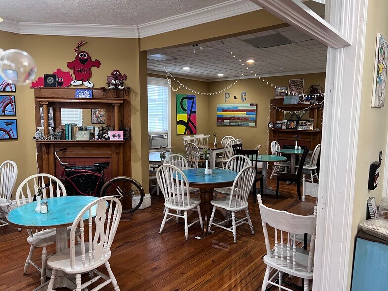 855 Broadway Ave, Bowling Green, KY à vendre - Photo du bâtiment - Image 3 de 6