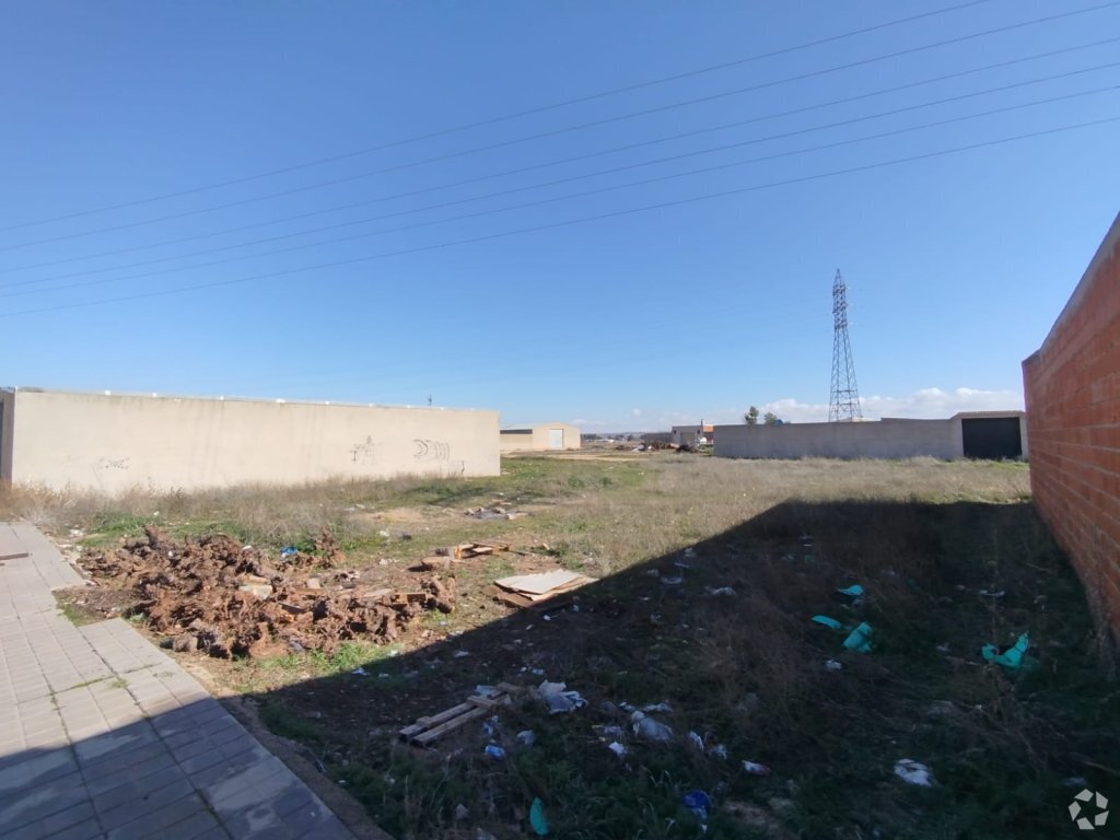 Terrain dans Quintanar de la Orden, Toledo à vendre Photo principale- Image 1 de 2