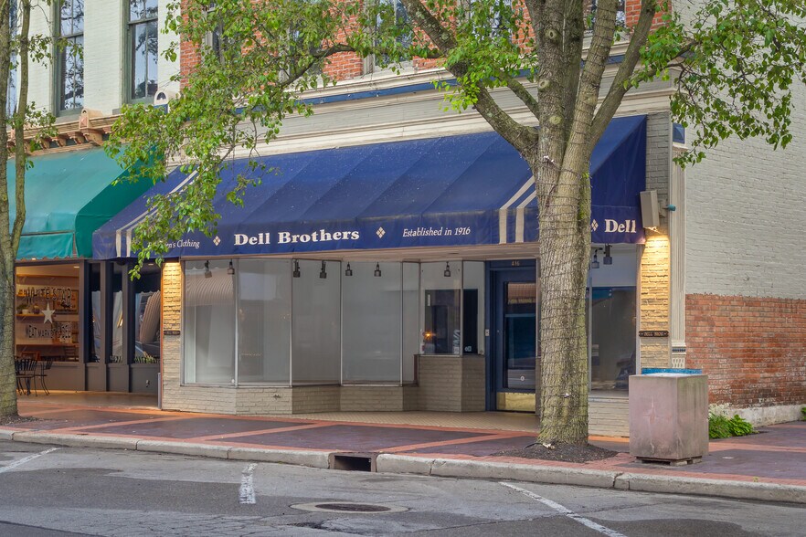 416 Washington St, Columbus, IN à louer - Photo du bâtiment - Image 3 de 6