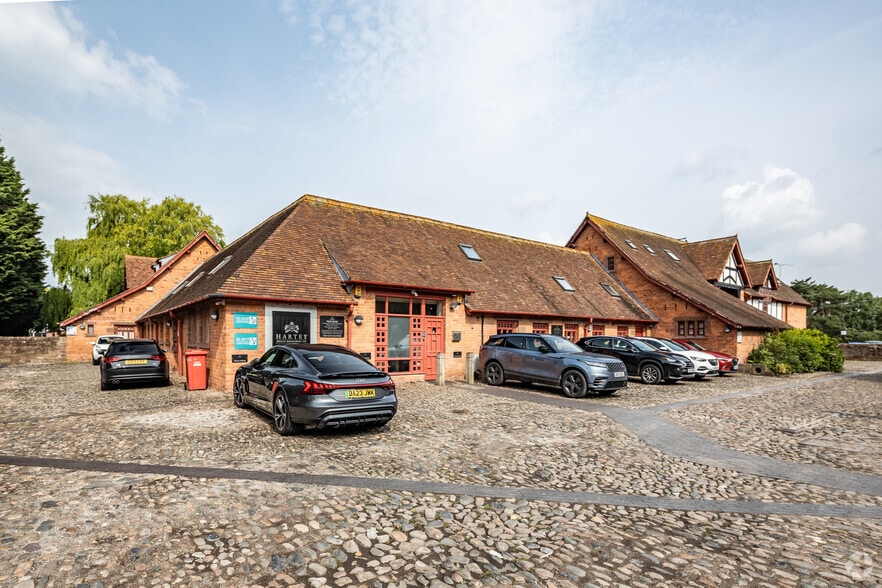 Wrexham Rd, Chester for lease - Primary Photo - Image 1 of 9